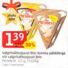 Valgehallitusjuust Brie Kreeka pähklitega või valgehallitusjuust Brie