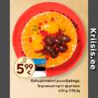 Kohupiimatort puuviljadega