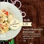 Салат с помидорами, цветной капустой и сыром фета