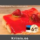 Пирог с клубникой и киви